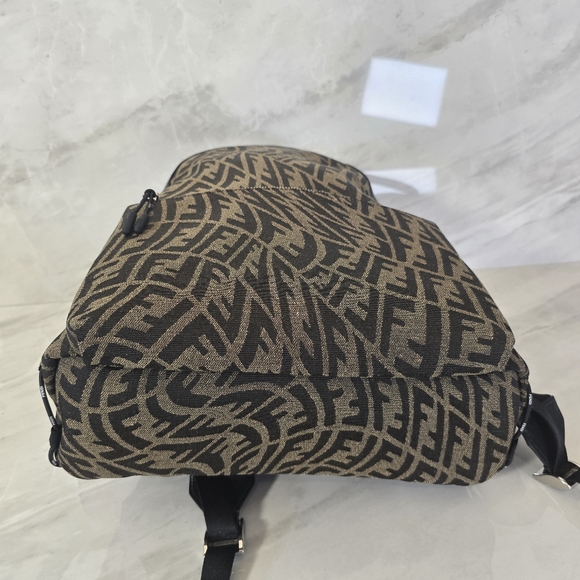 Fendi x Sarah Coleman Vertigo Collab Backpack - Picture 8 of 15